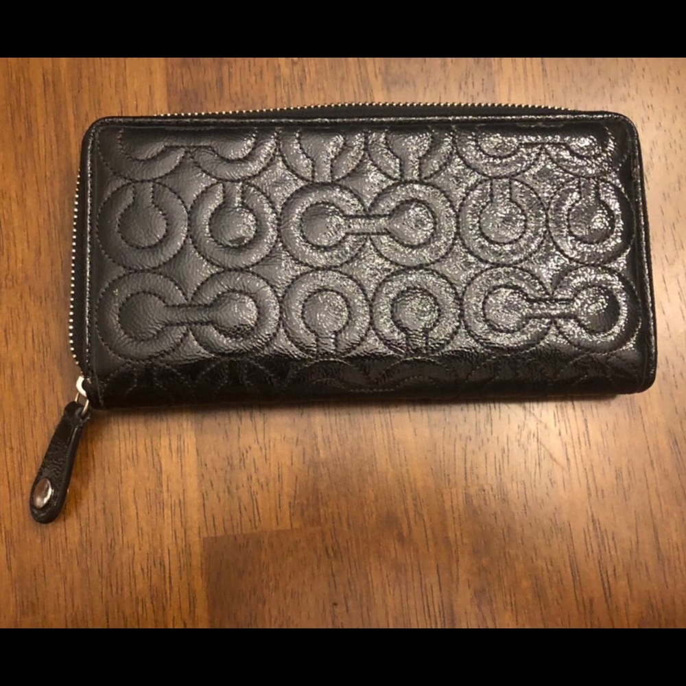 🖤 BLACK AND PINK COACH WALLET 🖤